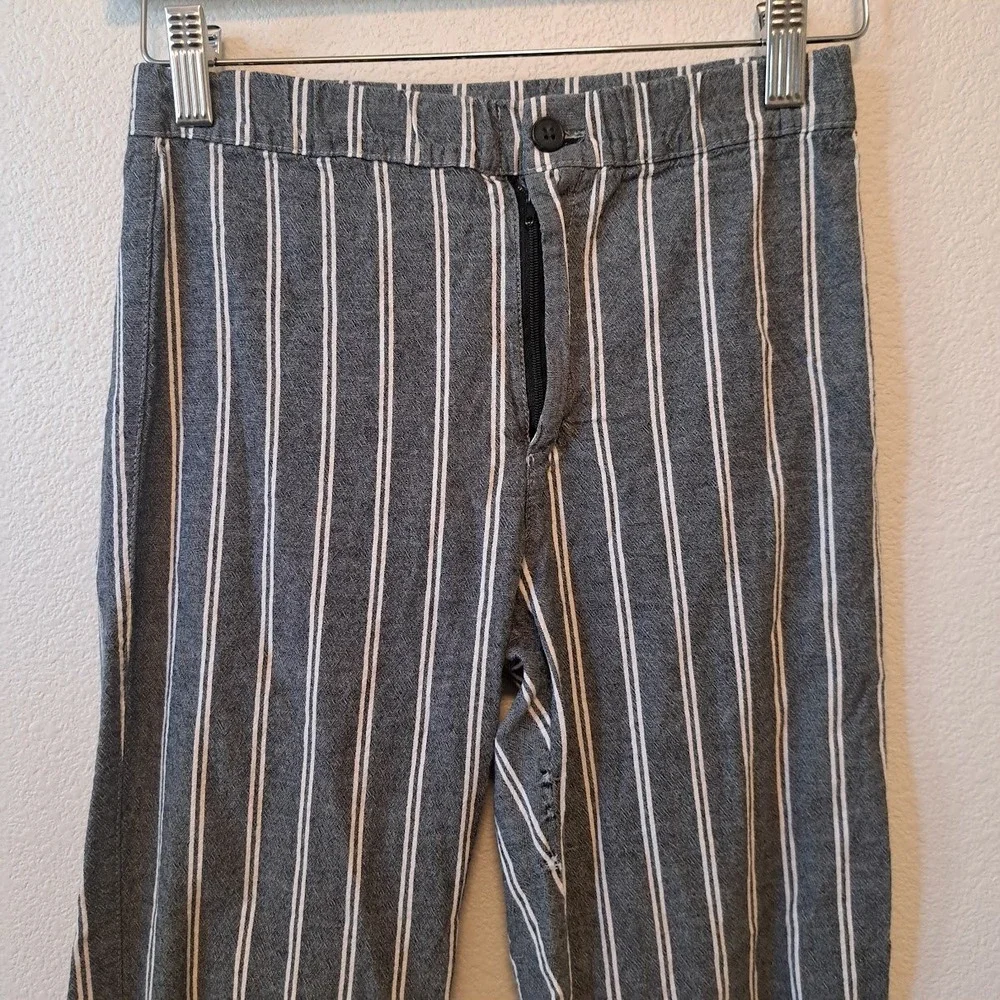 Brandy Melville Grey White Striped Trousers Straight Leg Pants Kids